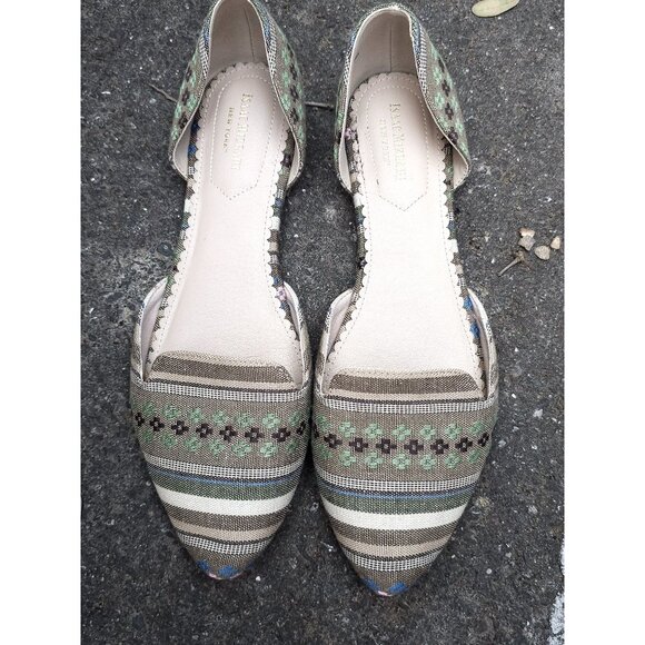 Isaac Mizrahi New York Green & Beige Patterned Flats - Picture 1 of 12